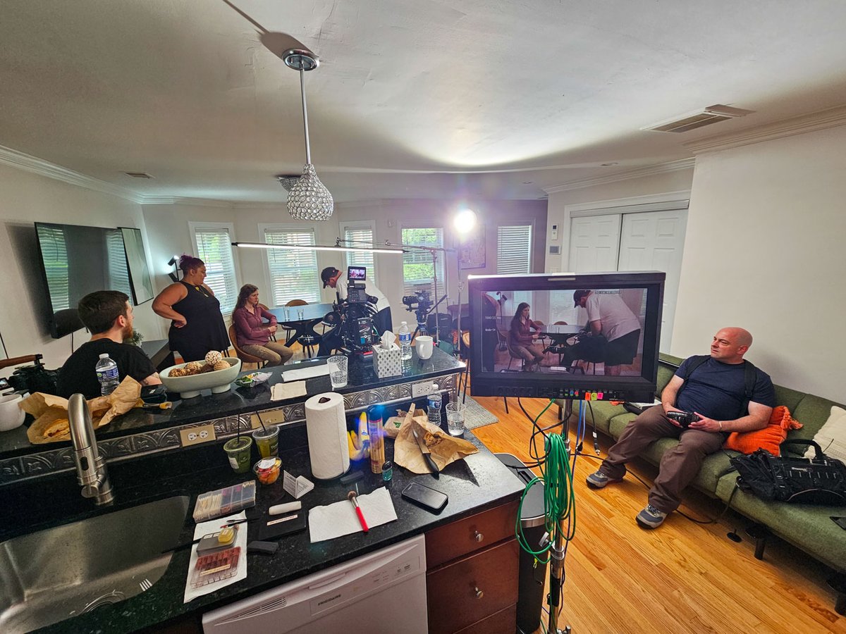 HawkeVideo's tweet image. Recently, we filmed several interviews in Boston for Canadian production company IDEA FACTORY. This type of contracting work is actually very common. In fact, their team joined us on the shoot, ensuring everything matched their style and they could capture the needed content.