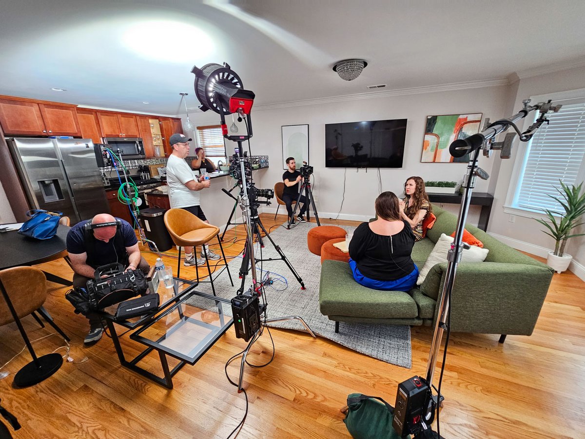 HawkeVideo's tweet image. Recently, we filmed several interviews in Boston for Canadian production company IDEA FACTORY. This type of contracting work is actually very common. In fact, their team joined us on the shoot, ensuring everything matched their style and they could capture the needed content.