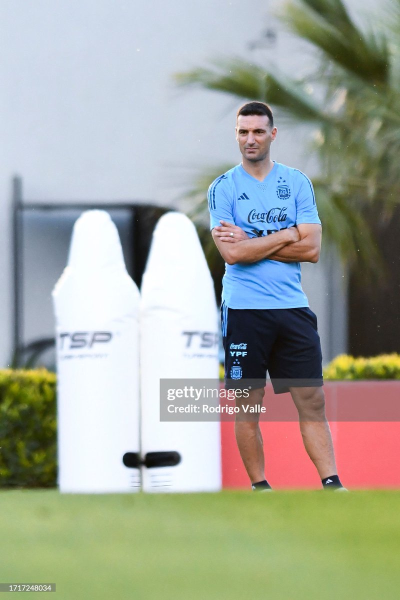 scaloni files (@scalonifiles) on Twitter photo 