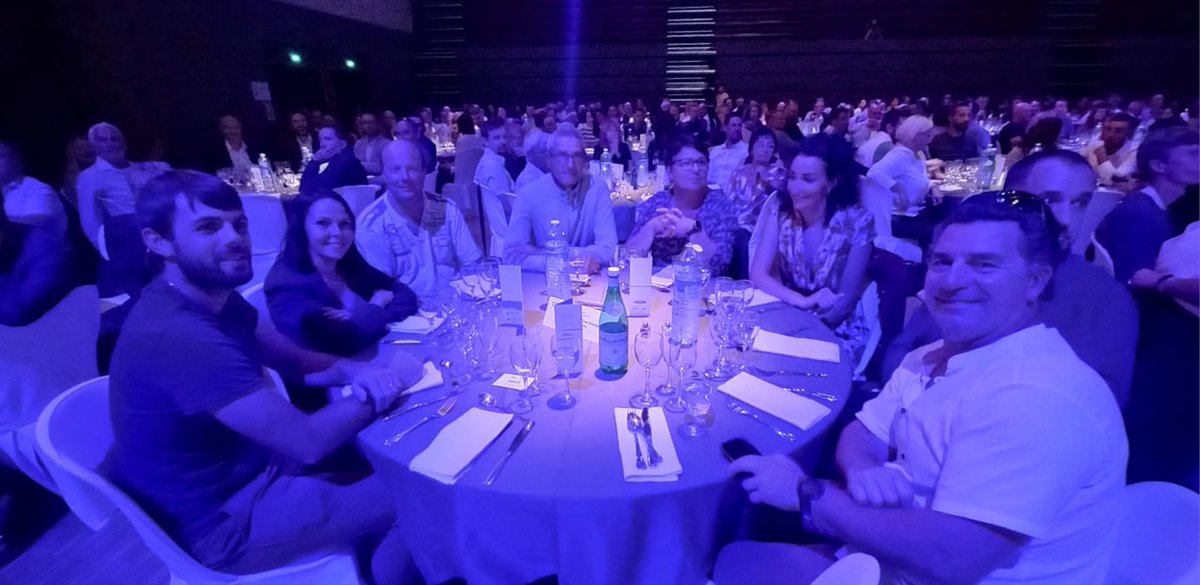 EnedisRegionSud's tweet photo. Ravis de participer au Dîner de l'économie de l'@upe_05, tous les métiers @enedis ont répondu présents
➡️ Au service de la #transitionecologique sur les territoires, avec les entreprises
🙏Gérard Bracali Président des domaines skiables de France pour ce temps d’échange privilégié https://t.co/oCAFsc0w6S