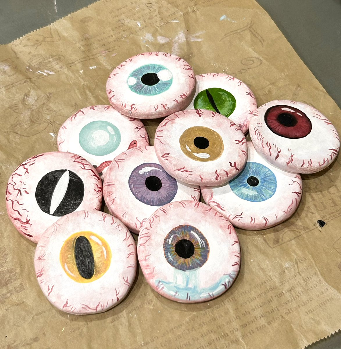 เตรียมตัวพบกับความดาร์กของJustwhaleที่คุณไม่เคยได้พบเห็นจากที่ไหนมาก่อน
𝟏𝟑𝟑𝟏 : 𝐹𝑟𝑜𝑚 𝑉𝑜𝑜𝑟ℎ𝑒𝑒𝑠 𝑡𝑜 𝑀𝑦𝑒𝑟𝑠 
"นิทรรศการ ศุกร์ 13 ยันอังคาร 31"

จัดแสดงตั้งแต่ 13.00 น.
𝐀𝐭 𝐋𝐨𝐟𝐭𝐬𝐭𝐞𝐫 : 𝐔𝐫𝐛𝐚𝐧 𝐂𝐚𝐟𝐞