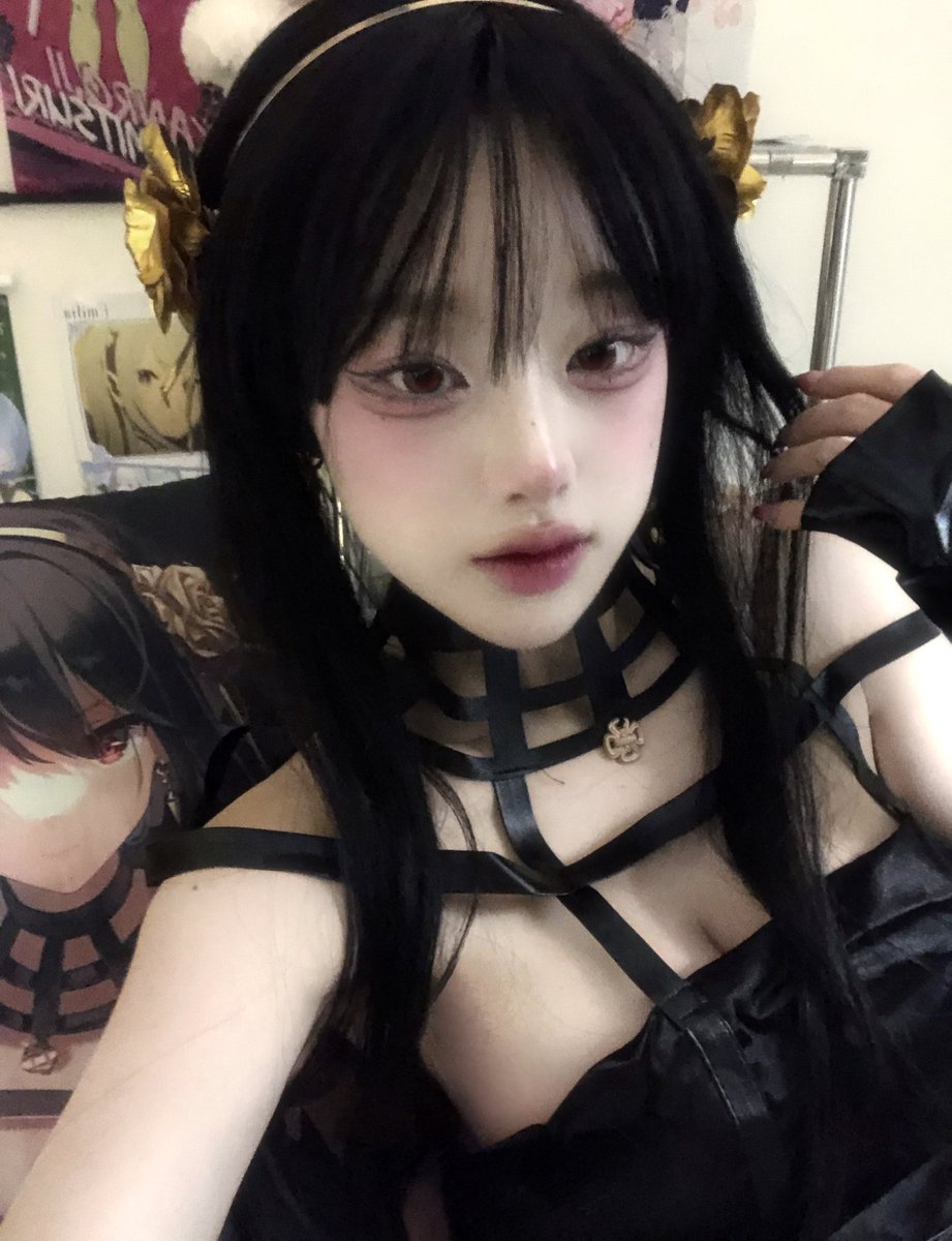 2_shu_2's tweet photo. 🖤🩸 https://t.co/dyLdx6ZZOn