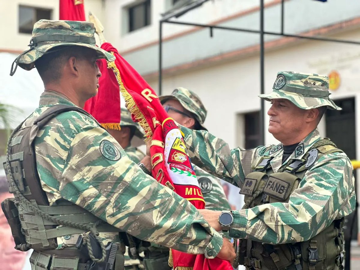 La #FANB, llevó a cabo el acto de Transmisión de Mando de las ADI de Milicia Bolivariana 214 Morotuto y 215 Machirí en la sede del Cuartel Bolívar en San Cristóbal estado Táchira.