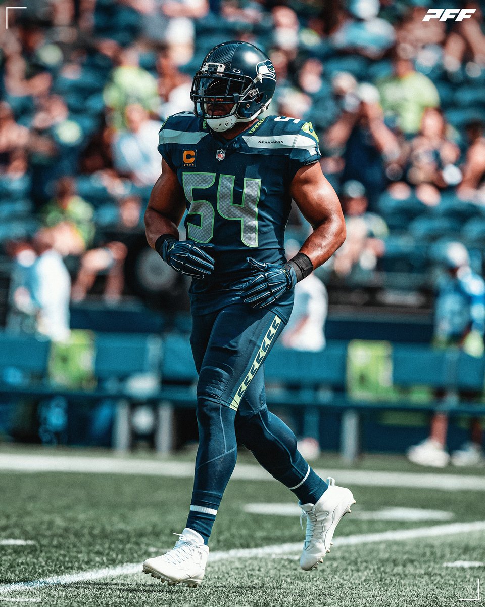 PFF_Seahawks's tweet photo. Bobby Wagner: highest-graded run defender in the NFL this season (93.2) 😤 https://t.co/4JpqwYSVo0