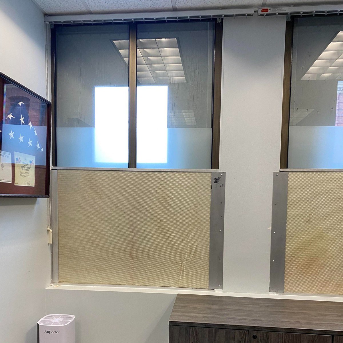 da_customs's tweet photo. Our goal is to provide the highest level of security and safety to our community. Recently, we serviced King County Sheriff's department in downtown Seattle, applying high-quality Solar Gard 14 mil safety window film and anchoring it to the frame with silicone. Additionally, we ensured privacy by applying frosted window film. We extend our gratitude to King County Sheriff's department and feel honored to contribute to their safety.
.
For questions or any additional information reach us at:
Cell: 425.633.6288
Email: info@da-customs.com
.
https://t.co/PUFQ1gd4Ze