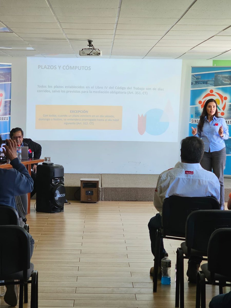 📢📢@Antofagastadrt, Directora Regional del Trabajo, participa en #EscuelaSindical✔️, en #Calama✔️, entregando herramientas técnicas para formación sindical👍
#TrabajoDecente
#DialogoSocial
#DerechosLaborales
@Cami__CR