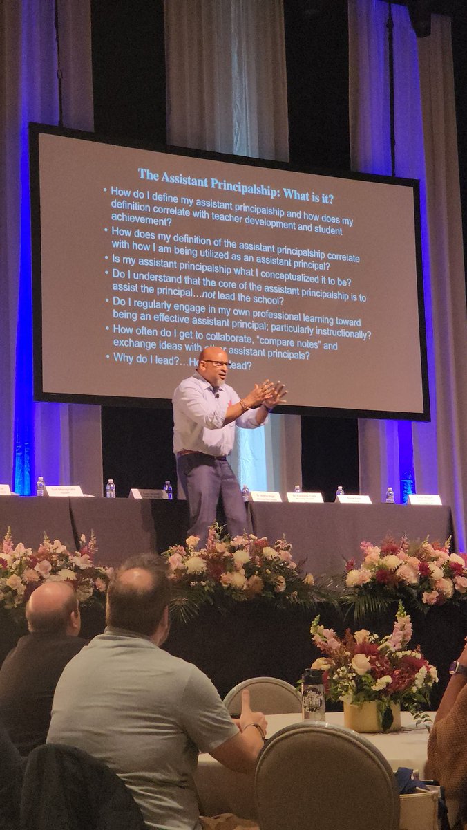 MrsJackson4NB's tweet photo. "I don't have to see THE LEADER when I go into a school or a classroom... I want to see THE LEADERSHIP!" @PrincipalKafele #NJPSAconf23 @NJPSA @mspuente732 https://t.co/RNzJlqNyHJ