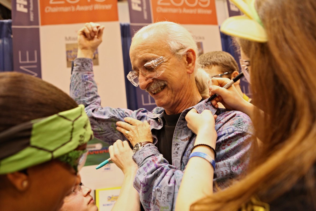 On October 11, 2019, Dr. Woodie Flowers passed away. Woodie shared so much with the FIRST community during his life, but his example of treating yourself and others with the utmost respect, kindness, and heartfelt compassion made a vast impact.