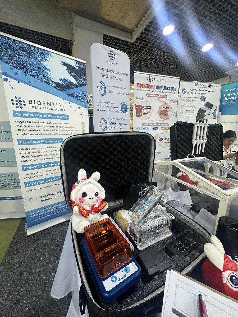 BioentistTH's tweet photo. Happy Together with  #BIOENTIST “Expertise of Bioinnovation”

Day01 of “First Bioinformatics Talent Pool and Stakeholder Engagement”

Please come to our booth and see #bionano #ionic #bentolab #mileniabiotech #miniPCR #revolugen #magtec #TANbead #vazyme #qitian https://t.co/Wktxi1kZ55