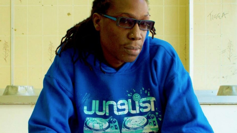 RIP Leke Adesoye

Even if you didn't know the man, all junglists and DnB heads knew his creations.

That Junglist Movement logo will forever be an icon of the scene, and his Aerosoul brand has helped spread the culture worldwide.

Condolences to his friends and family.