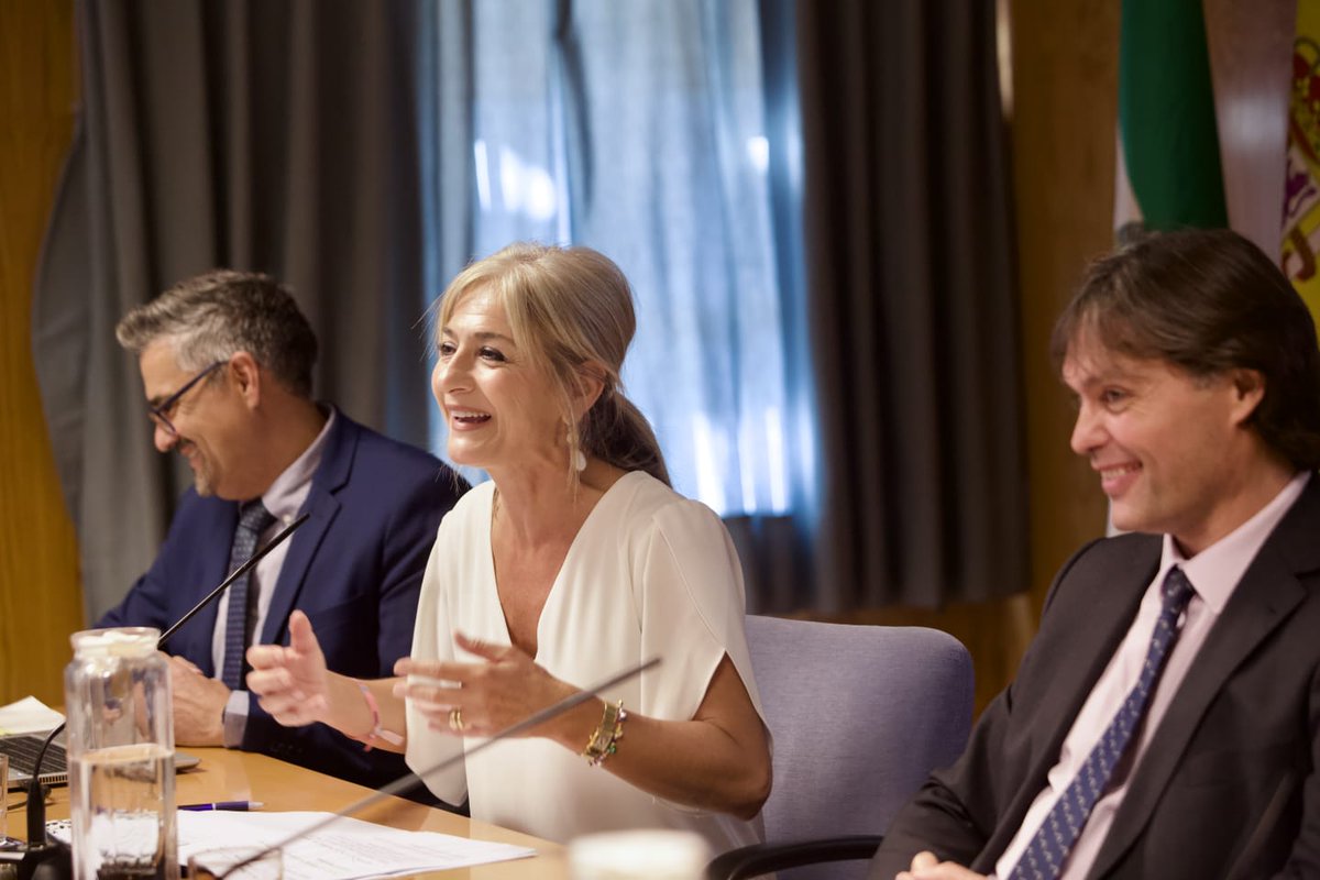 Patricia del Pozo tweet media