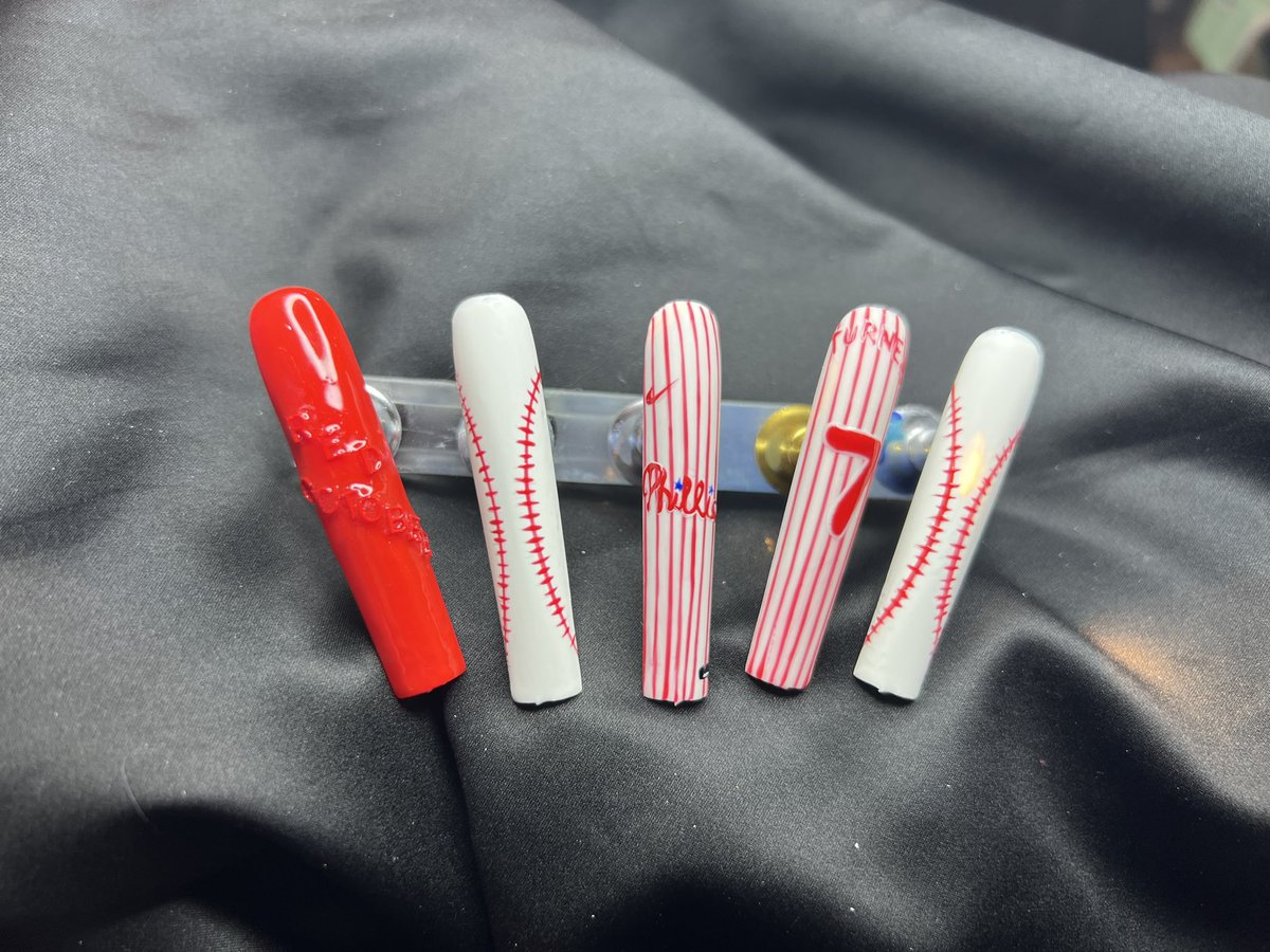 NibzNails's tweet photo. Come get game day ready with us at solace nail salon!! #fox29 https://t.co/HaEpViesgq