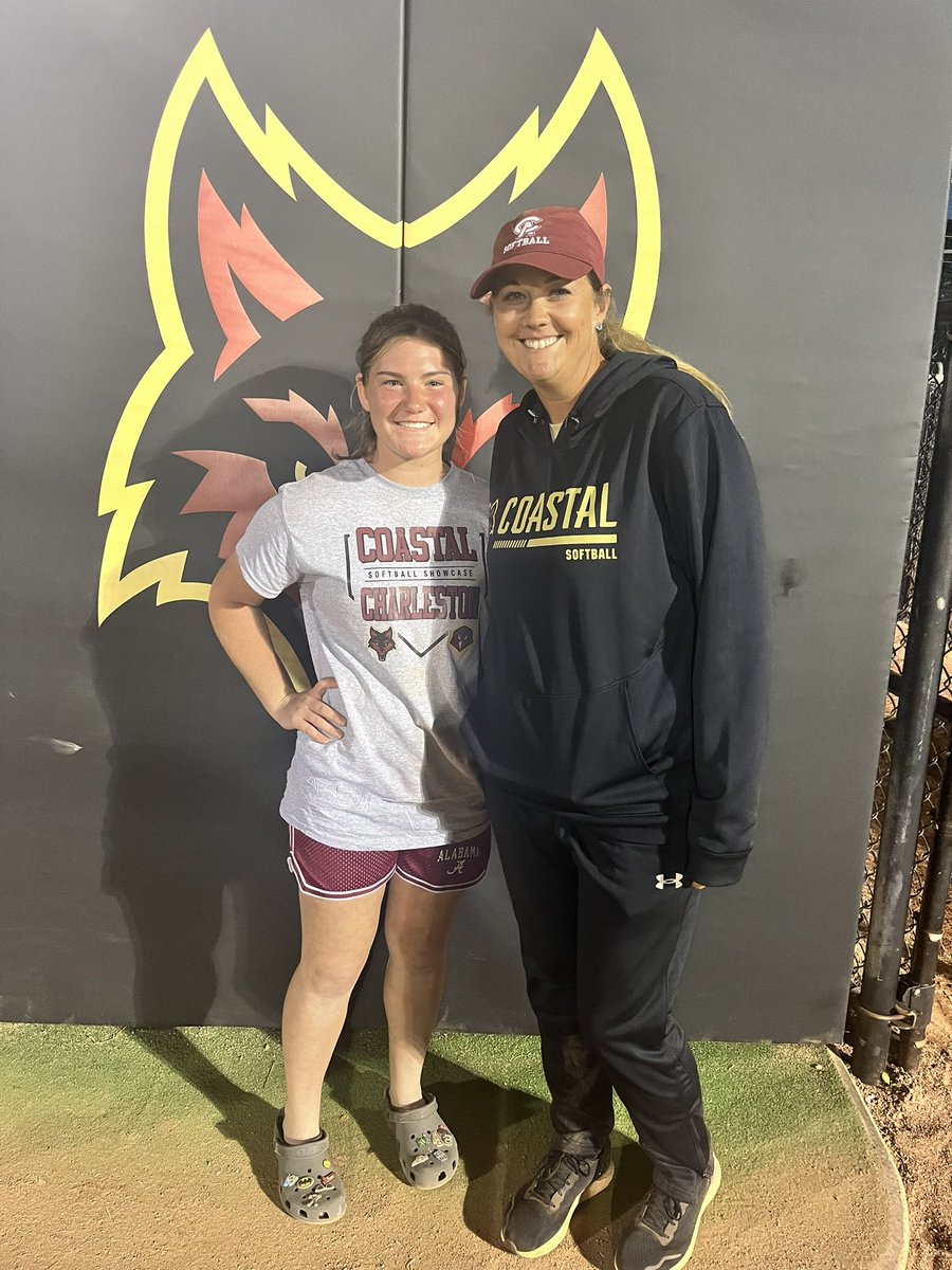 caitlynbentle12's tweet photo. I had an amazing time this weekend at  Coastal Alabamas showcase ! I’m always super happy to come up to learn and play the game I love . Go yotes ! @CoastalAL_south @coachBobLayman https://t.co/fZorO4MJvh