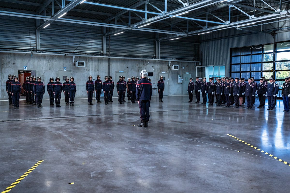 SDIS44's tweet image. #Inauguration | 🚒🤝Inauguration lundi dernier du nouveau centre de secours de Pornic, mutualisé avec le centre d'intervention routier.
l’occasion également du passage de commandement entre le Capitaine Jérôme Langlois et le Lieutenant Rémi Lavoquer.
-
📸V.LE COMTE-SDIS44