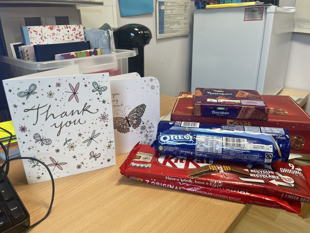Gifts today from 2 patients discharged 😊@ChrisOL05142560 @kerryby76415778 @Shazhaley @StockportPtExp