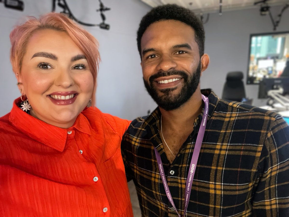 B R O N W E N tweet media