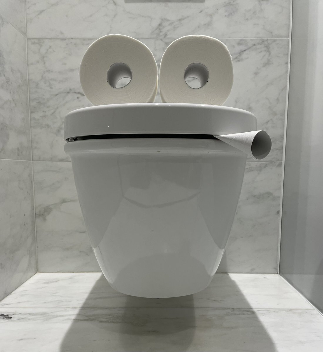 Vince_Van_Dough's tweet image. everywhere I go I see his face