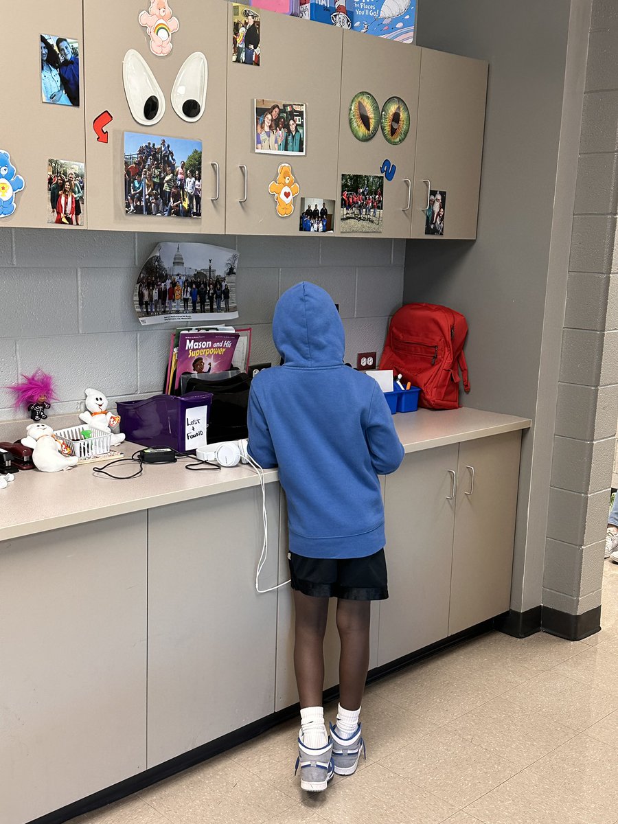 Mrs. Ballard tweet media