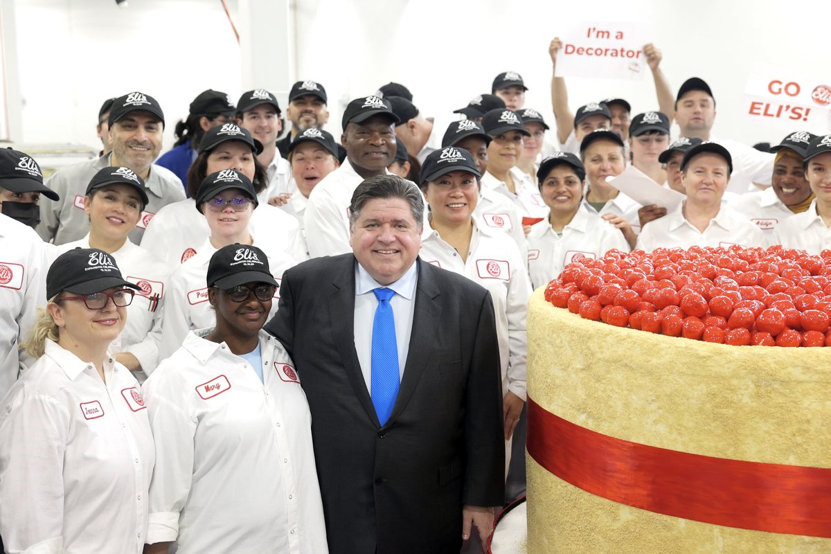 A third-generation family-owned bakery, @ElisCheesecake is a shining example of a business that truly serves its community. I couldn’t have been happier to be there to congratulate them on their first expansion in more than 30 years.