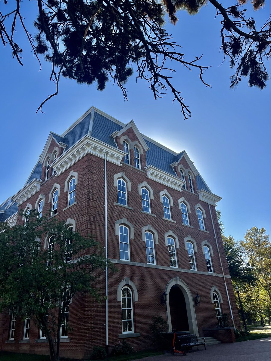 delaneywickert's tweet photo. Had the opportunity to get outside and take some photos of @OhioState campus this fall morning! #osunewsclass https://t.co/ibf92noxGG