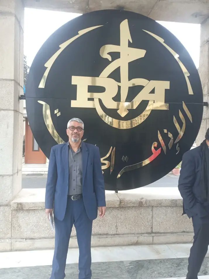 ⛔تفنيذا للدعاية الكرغولية
هذا أحمد محمد ماضي فلسطيني عميل للمخابرات الجزائرية ومقيم بها حاول تأسيس اللجنة الفلسطينية للتضامن مع الشعب الصحراوي لكن فلسطين رفضت الترخيص له ومنعته من مزاولة أي نشاط بفلسطين
 الجزائر تروج على أنه مسؤول كبير لكنه لا يمثل إلا نفسه ولا يحمل أي منصب