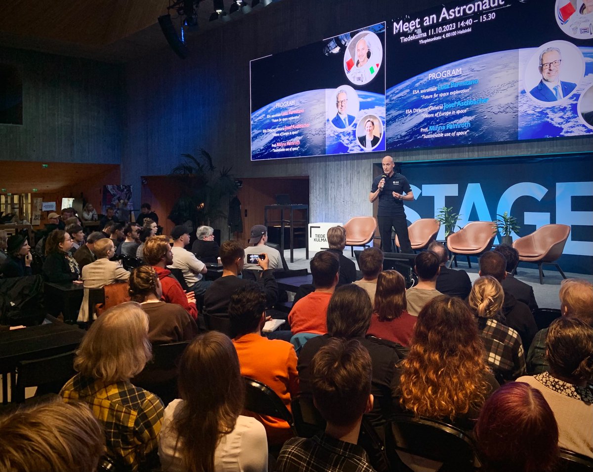 Emilia Kilpua (@emiliakilpua) on Twitter photo It was great to host an event today at <a href="/tiedekulma/">Tiedekulma</a> Stage with astronaut <a href="/astro_luca/">Luca Parmitano</a>, #ESA Director General <a href="/AschbacherJosef/">Josef Aschbacher</a> and prof. @minnapalmroth @kumpulaphys. Full house and inspirational talks on increasing importance and potential of space. It was great to host an event today at <a href="/tiedekulma/">Tiedekulma</a> Stage with astronaut <a href="/astro_luca/">Luca Parmitano</a>, #ESA Director General <a href="/AschbacherJosef/">Josef Aschbacher</a> and prof. @minnapalmroth @kumpulaphys. Full house and inspirational talks on increasing importance and potential of space.