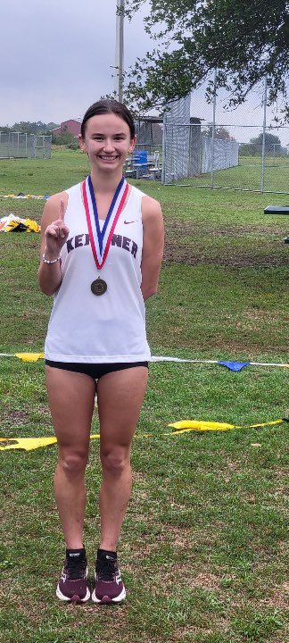5A District Cross Country Champion, Elizabeth Werts from Kempner! <a href="/KHS_Cougars/">Kempner High School</a> @KHS_gottarun