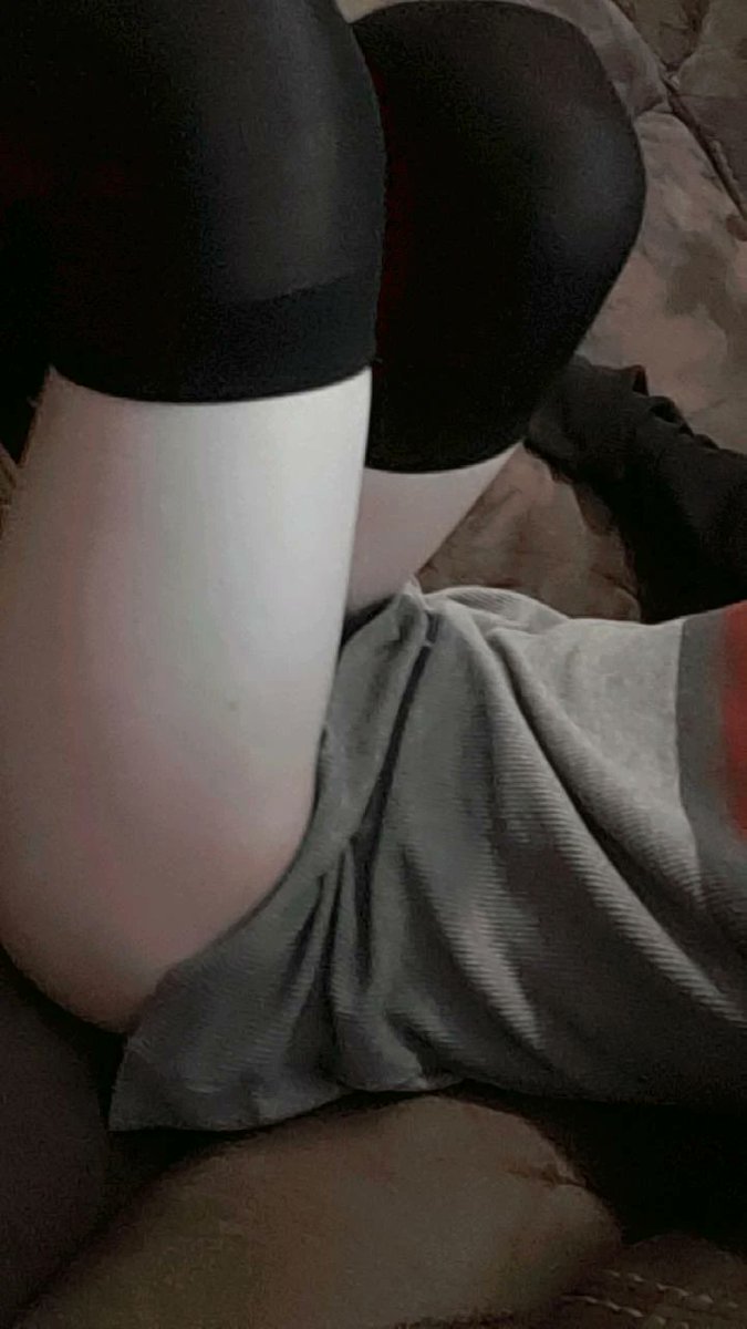 Nanxy_Fem's tweet photo. #Femboy #muslitos #parati un regalitos para vosotros 😊 https://t.co/72c3B3cXq5