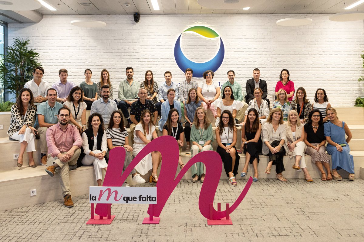 DaiichiSankyoES's tweet photo. Hace unos días, comenzamos el #MesCáncerDeMama con un encuentro con foco en la #prevención, repasando factores de riesgo modificables y no modificables y hablando sobre #CáncerDeMama y #CáncerDeMamaMetastásico #laMquefalta #Cancer #DaiichiSankyo https://t.co/soGm7XakMV