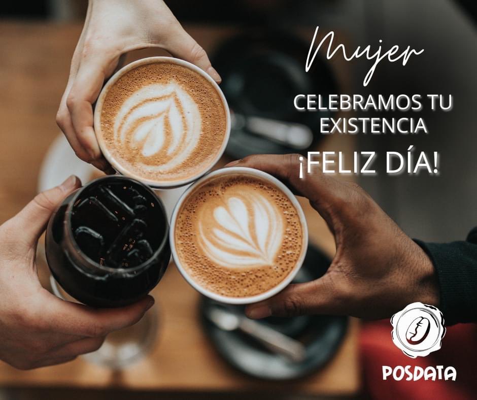 PosdataCafeBO's tweet photo. En este Día de la Mujer Boliviana, alzamos nuestras tazas y brindamos por estas mujeres excepcionales que iluminan nuestras vidas.
.
¡Feliz Día, Mujeres Bolivianas! 🌟💃
.
#DíaDeLaMujerBoliviana #CaféConPoderFemenino #cafeboliviano #Cafedecalidad #Posdatacafe #SaborQuePermanece https://t.co/DuBeiIScC2