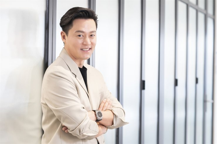 KDramaHandle's tweet photo. #LeeSeoJin Is In Talks To Join #Antenna, #YooHeeYeol's agency.
Discussions for an exclusive contract are in progress after his previous contract with #HookEntertainment ended.
#Antenna represents stars like #YooJaeSuk, #LeeHyori, and #SuperJunior's #Kyuhyun. https://t.co/0Xqq3Qf8yM