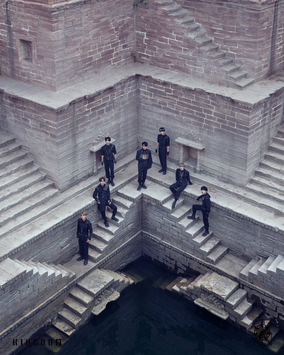KingdomTurkey's tweet photo. [👑]→11.10.2023←

KINGDOM 7. MİNİ ALBÜM 'History Of Kingdom: PartVII. Jahan' GRUP KONSEPT FOTOĞRAFI (Fatalistic ver.)

#KINGDOM #킹덤 #kingdomturkey https://t.co/Yq3ghh4T1w