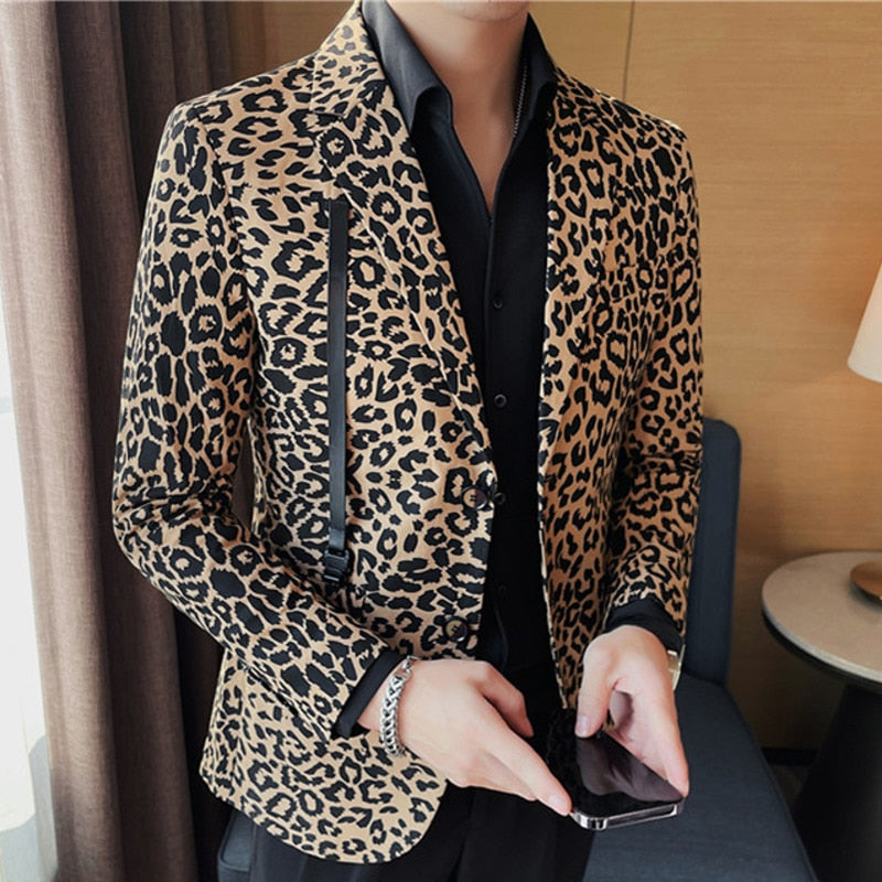 gerald_black1's tweet photo. Men's Casual Vintage Style Leopard Pattern British Suit Blazer Jacket! Buy here https://t.co/HzwoSkqOfC
#Ialwayslooksexy #styleiseverything https://t.co/zegrHYTgwC