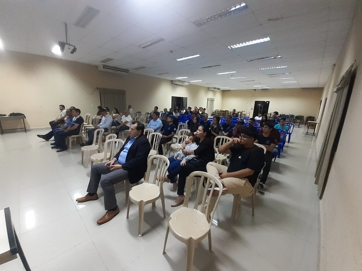 issospilar's tweet photo. Conferencia magistral Ñeembucú puede ser una potencia económica?
@hugo_veraojeda 
@rodneygmz https://t.co/50F8XAJjzQ
