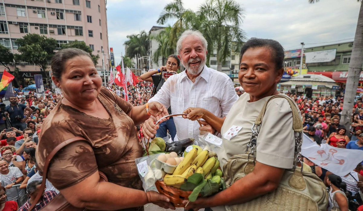 HISTÓRICO!!! O Brasil registrou a MAIOR DEFLAÇÃO do preço de alimentos para o mês de Setembro em 32 ANOS!!!

O Índice ficou em (-1,02%) a MAIOR QUEDA DE PREÇO de toda a série histórica do IBGE, iniciada em 1991.

O POVO VOLTOU A COMER COM DIGNIDADE!!! 🍛🍛