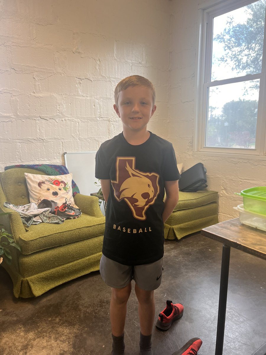 CorrieDyson's tweet photo. Cash is representing his dad’s alma mater and one of his all-time faves today! @OttoWofford #eatemupcats #txstatebaseball https://t.co/W6y7lFIdbr
