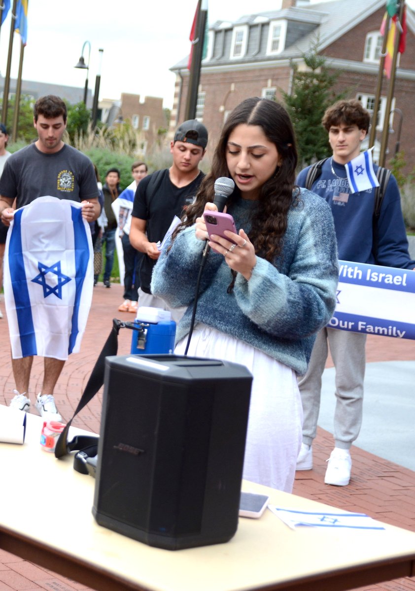 Babson College tweet media