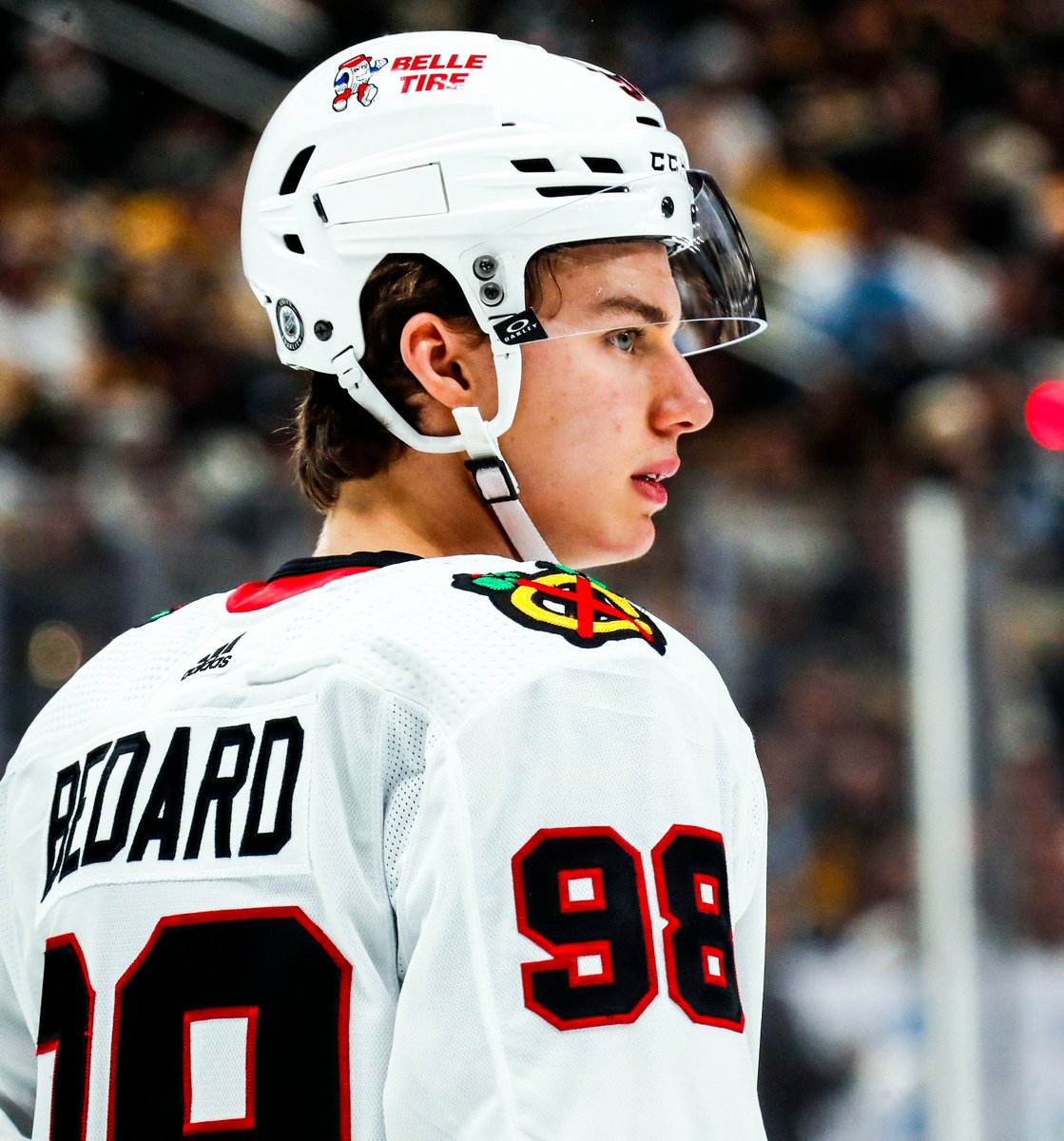 FOS's tweet photo. No. 1 overall draft pick Connor Bedard's NHL debut averaged 1.43M viewers on ESPN.

It's the most-watched regular season NHL game ever on cable, excluding the Winter Classic. https://t.co/nFmrkO4Ito