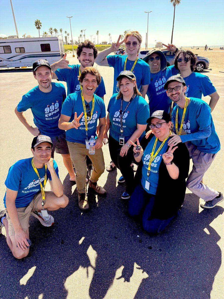 What a beautiful day cleaning up the beaches with the @SquareEnix team and my fellow SE voice actors. Go 999 Kupos! Ty @meganvonpelt for inviting us!