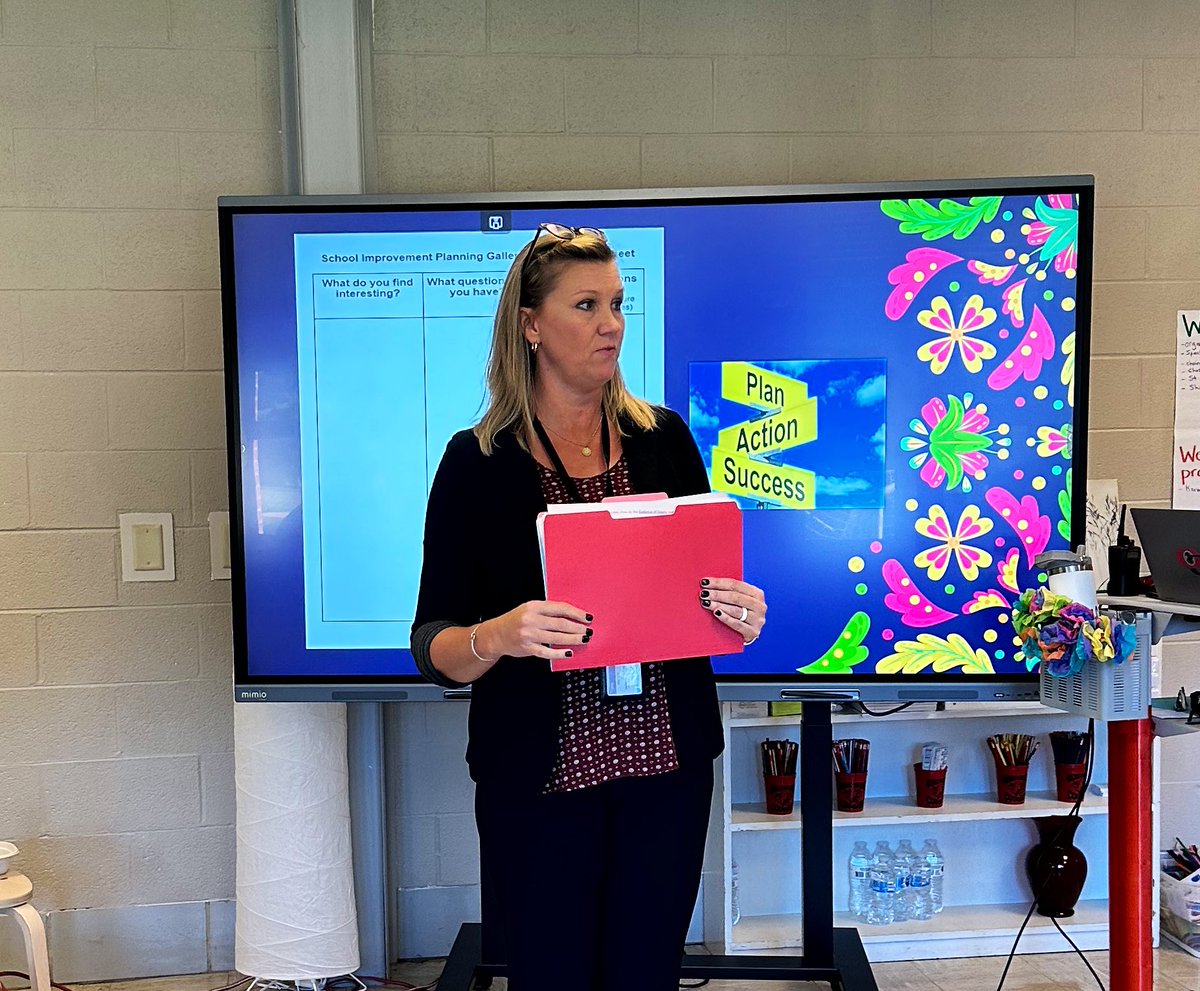 Beth Thomas tweet media