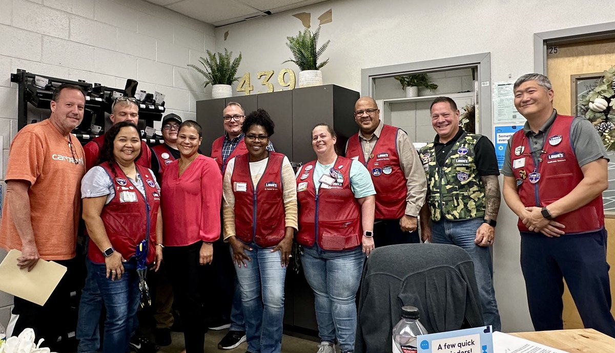 0439 Management Team thrilled to have Todd Byrd! We appreciate your time and mentorship! #439TheBattlefield <a href="/DaveJusino/">Dave Jusino</a> <a href="/TimAlli54261798/">Tim Allison</a> <a href="/MorgHarmon0230/">Morgan Harmon</a> <a href="/Nicole_P_439/">Nick P.</a> <a href="/ucntf807/">Chuck Farr</a> <a href="/rayadee5/">Ray Adee</a> <a href="/KinneDiane/">Diane Kinne</a> <a href="/eric_marler/">Eric Marler</a> <a href="/brad_lewis53/">Brad Lewis</a>