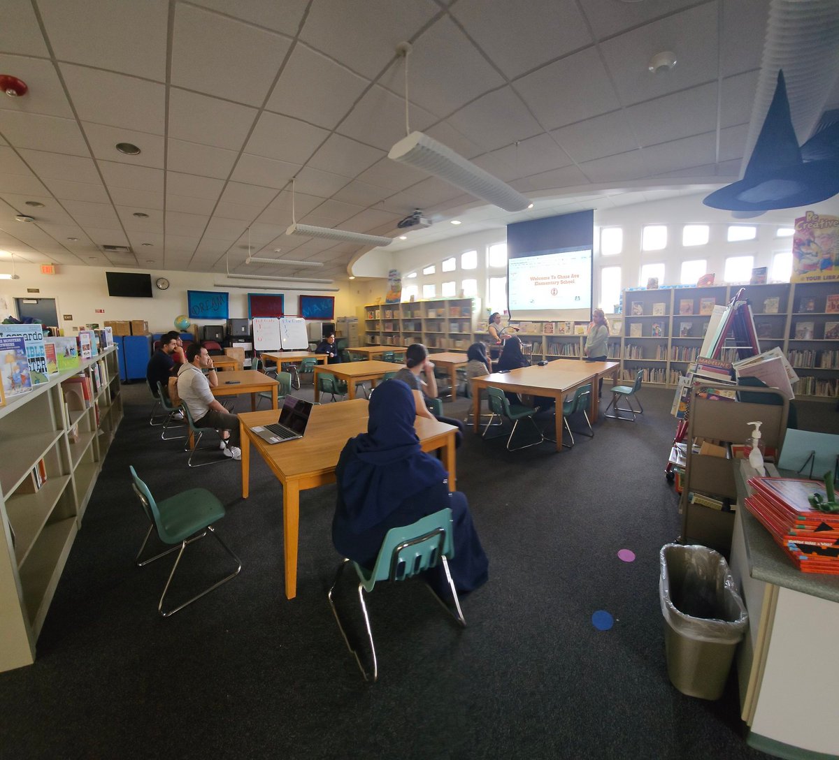 glover_do's tweet photo. Welcoming new families at! @ChaseTigers 
@CajonValleyUSD 
@hope647075 
@FACETeam6 https://t.co/wT4Pc2cdFn