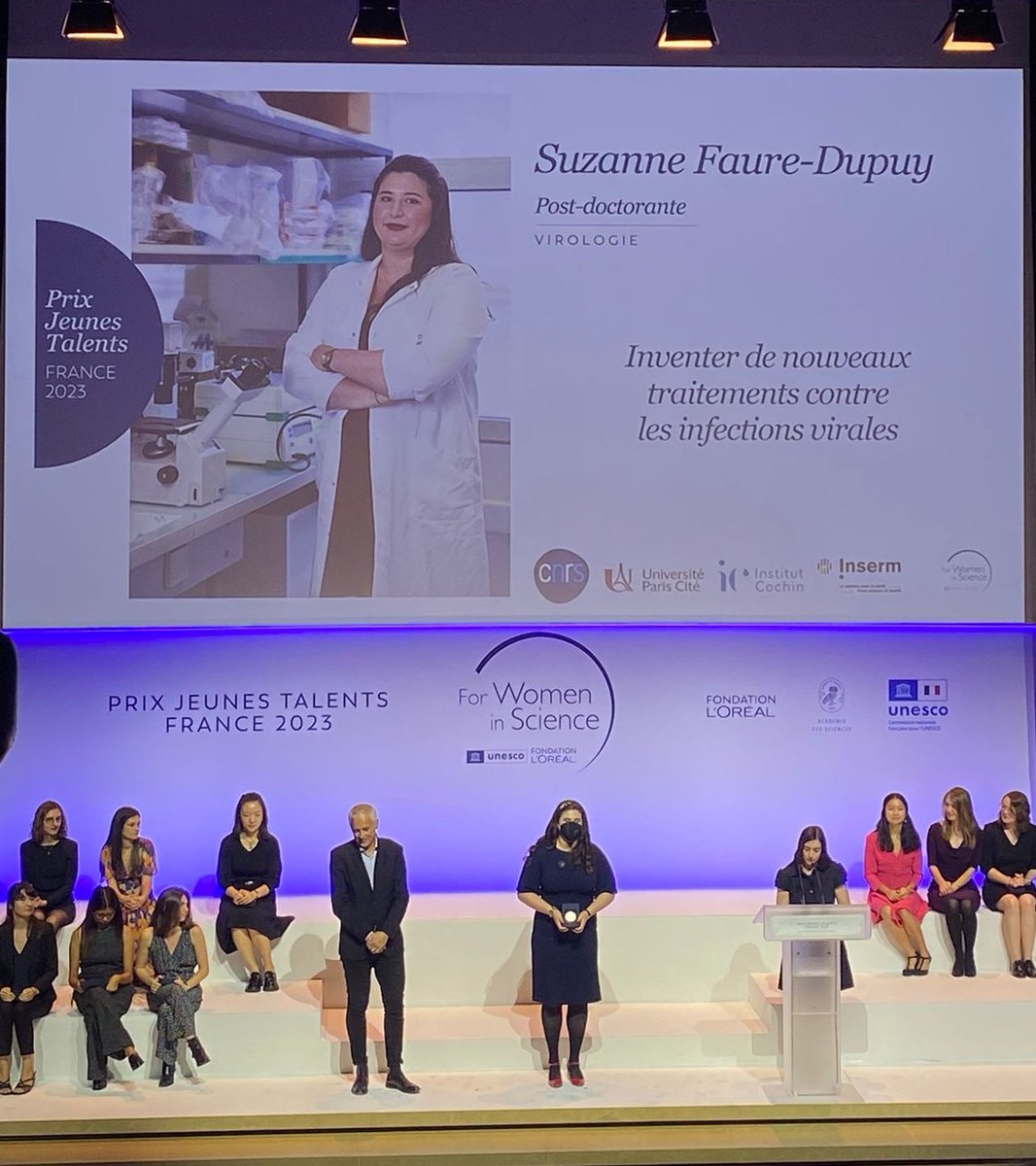 Une soirée qui restera gravée dans ma mémoire ! Quel honneur de recevoir le Prix Jeunes Talents France 2023 #ForWomenInScience au milieu de 34 autres femmes extraordinaires et inspirantes !
Merci à la <a href="/FondationLOreal/">Fondation L'Oréal</a>, <a href="/4womeninscience/">For Women in Science</a>, et <a href="/UNESCO/">UNESCO 🏛️ #Education #Sciences #Culture 🇺🇳</a>.
#FemmesEnScience #EgalitéHF