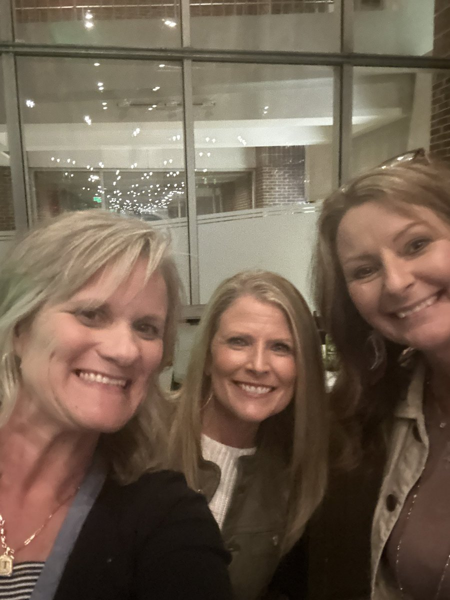 𝕋𝕖𝕣𝕣𝕚 ℍ𝕒𝕝𝕝, ℂ𝔼𝕋𝕃® tweet media