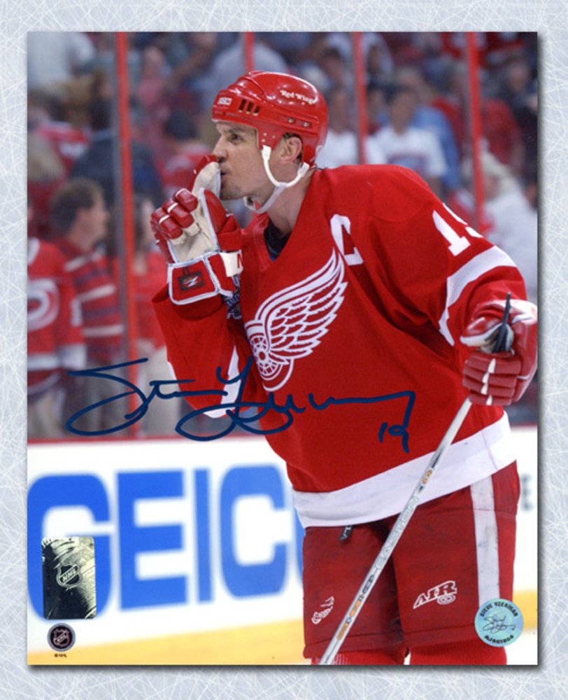 ProfessorLGRW's tweet photo. The Unparalleled Success Fantasy Hockey League #USFHL is commissioning a new trophy for the 23-24 Fantasy Hockey Season
I need a logo
I would like to replace Jerry West in the NBA logo with a white silhouette of Yzerman (specifically picked below) and I'm way out of my element. https://t.co/2j4MPgiAti