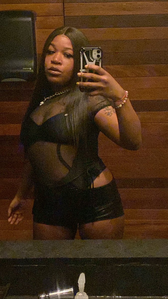 Bink_iEE's tweet photo. Yk I Only Come On Here To Drop Updates &amp; Log Off 😂 https://t.co/BEVqsCCsLa