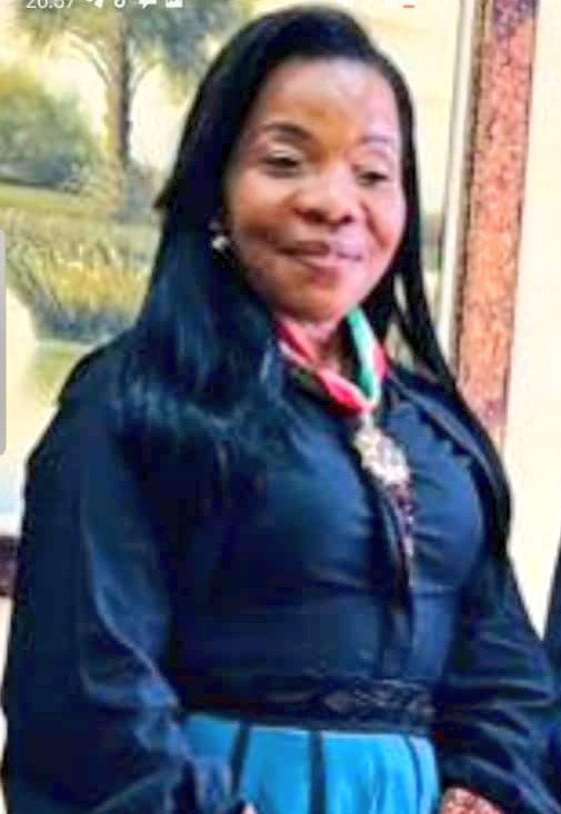 He sido condecorada por la gestión conjunta para mitigar los efectos del COVID-19.
Tengo solo gratitud a S.E. el Presidente de la República y a todos los que valoran el esfuerzo de los demás.