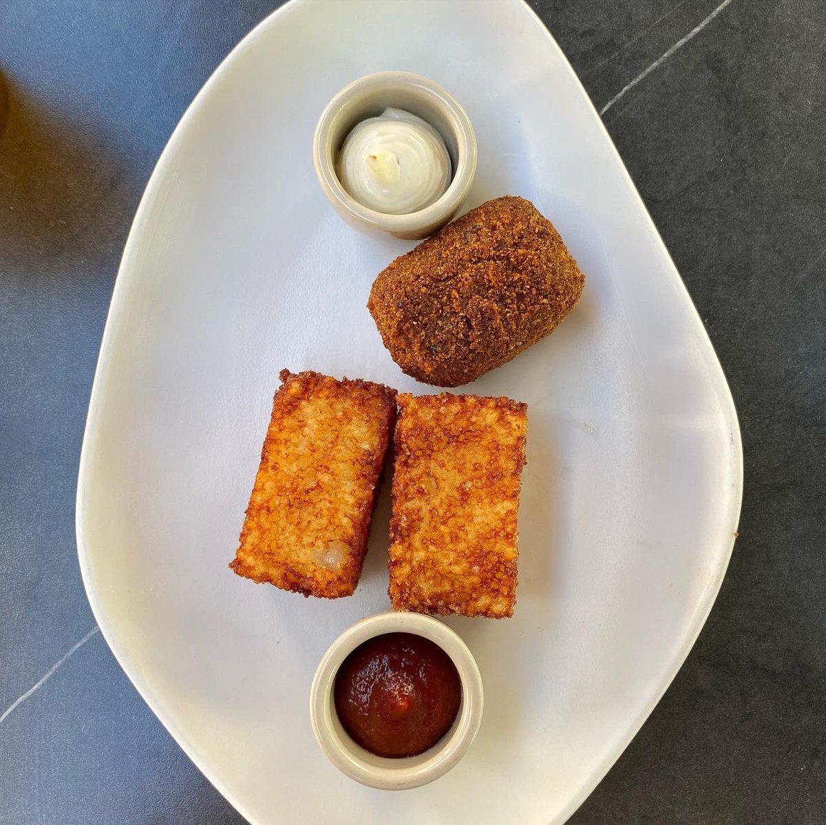 Ma plus jolie adresse si vous allez manger à #gaillac dans le #Tarn : Vigne en foule