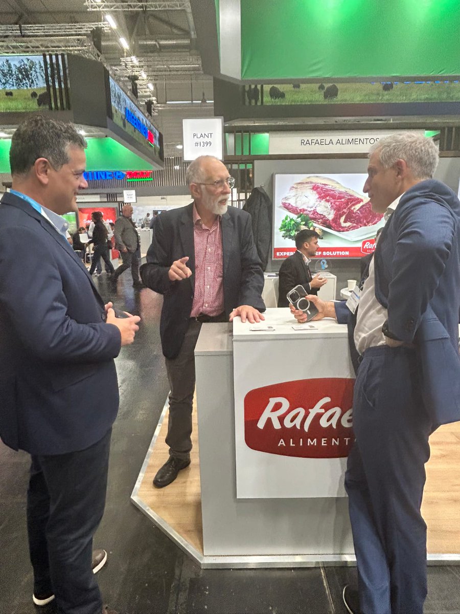 ➡️ Continúa Anuga 2023 con la participación de 29 empresas santafesinas en total, 23 en forma de expositores y 6 de visitantes. En esta edición, Argentina cuenta con más de 1.000 m2 a disposición para que las empresas exhiban sus productos.