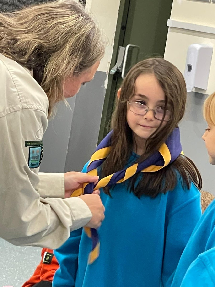 truffleax's tweet photo. @Lakeside_Sch we're very proud of Charlotte this evening she was invested into Beavers tonight and also made lodge leader! Where she has to look after her group of beavers. https://t.co/skcvBvAEJK